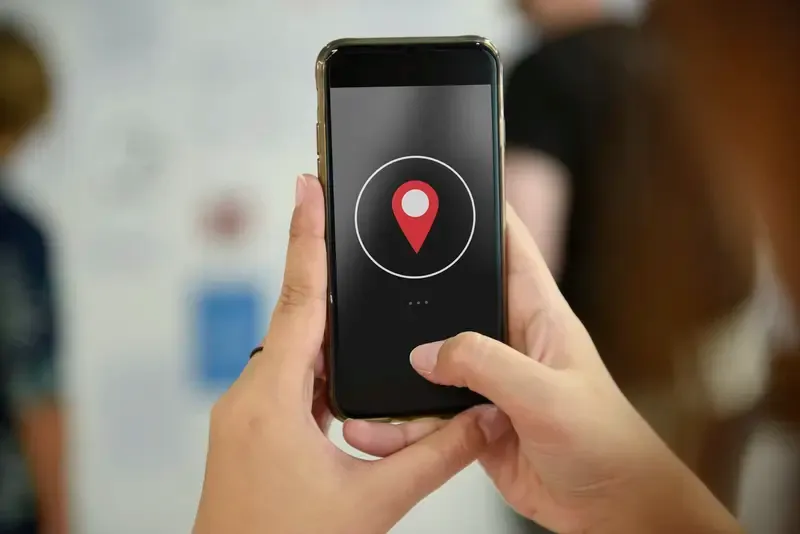 10 Best Phone Tracker Apps without Permission: Free & Paid Picks Tested