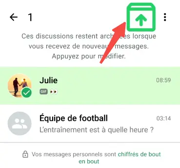 Comment désarchiver une discussion WhatsApp